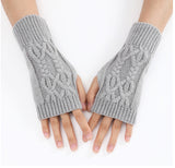 Dammode Halvfingerhandskar i ull och akryl