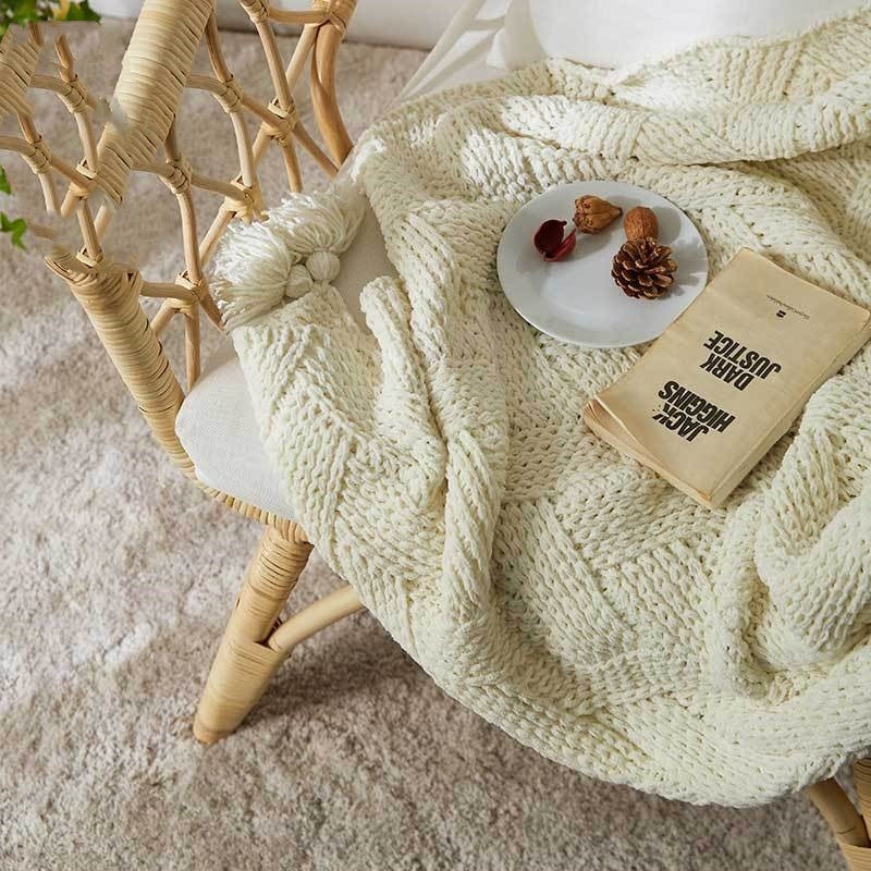 Handmade Tassel Knitted Chenille Blanket