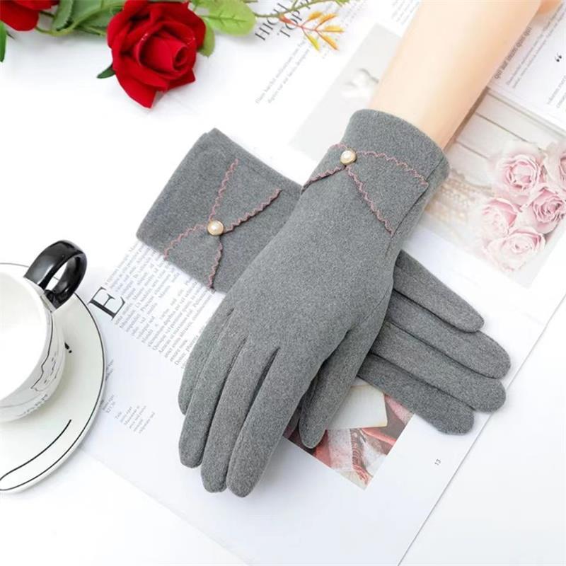 Winter Riding Gloves Made of Deerskin Velvet