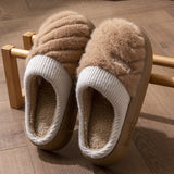 Kuschelige Hausschuhe aus Baumwolle