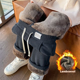 Wide-leg pants lined with chenille fleece