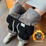 Wide-leg pants lined with chenille fleece