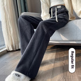 Wide-leg pants lined with chenille fleece
