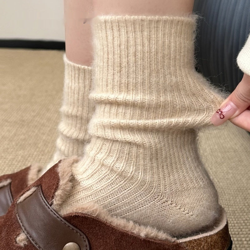 Women's Thick Mid-Calf Autumn & Winter Socks
