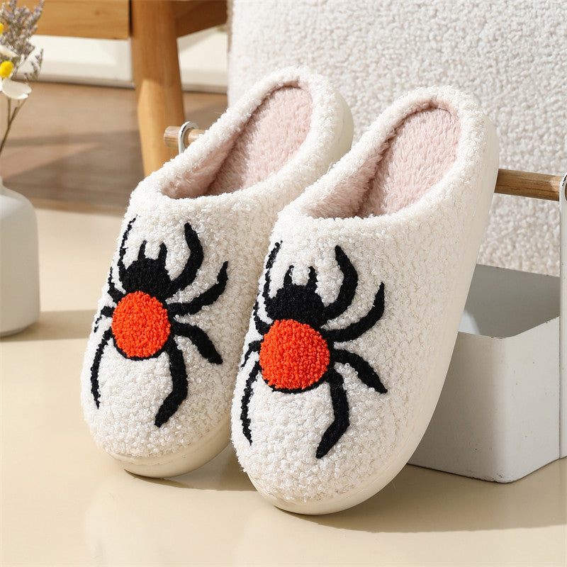 Chaussons confortables avec un motif d'araignée sorcière