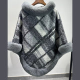 Mid-length Plaid Fur Collar Cloak